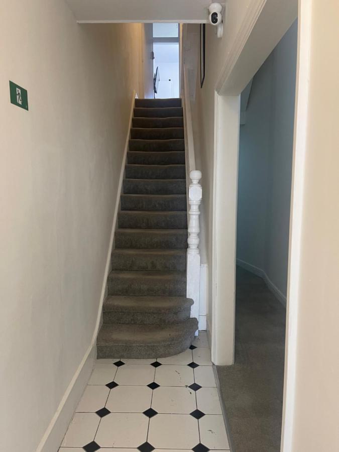 Chamberlayne Inn Londra Dış mekan fotoğraf