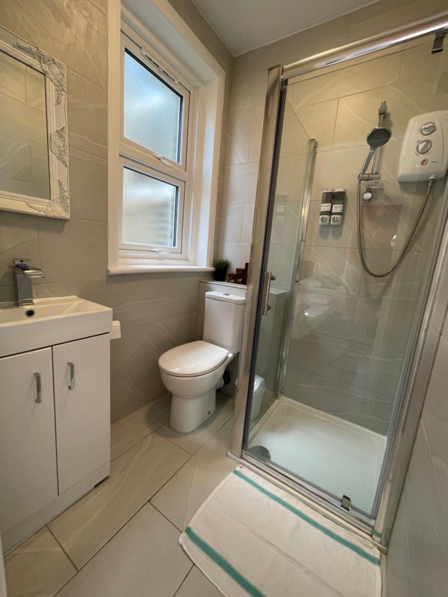Chamberlayne Inn Londra Dış mekan fotoğraf