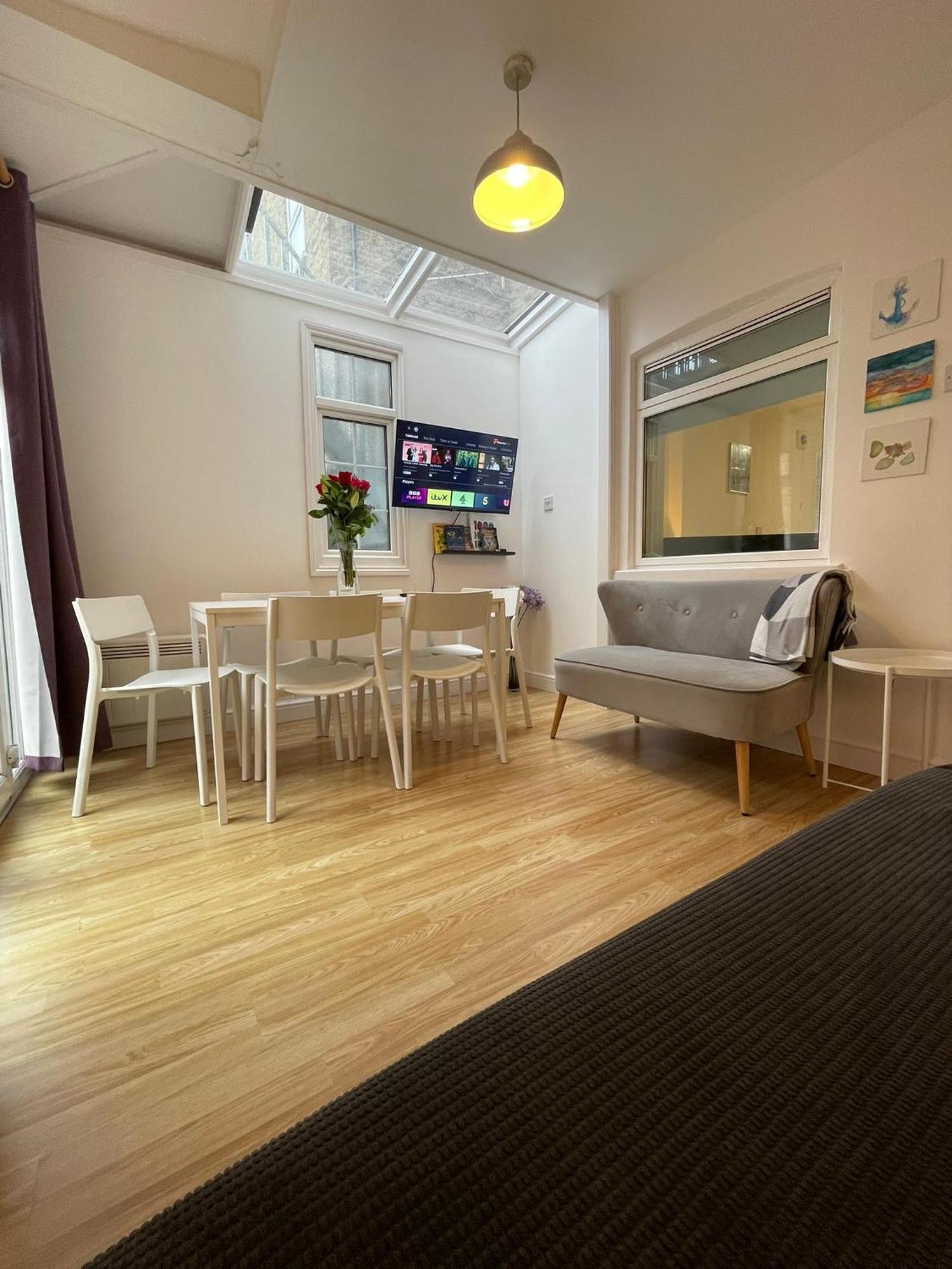 Chamberlayne Inn Londra Dış mekan fotoğraf