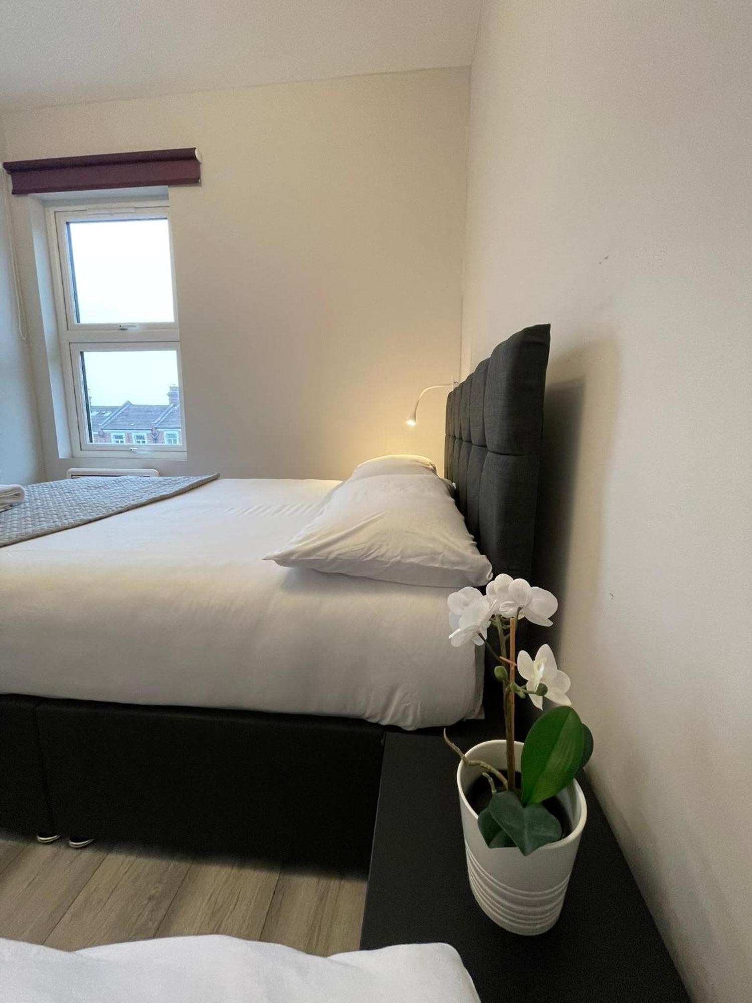Chamberlayne Inn Londra Dış mekan fotoğraf