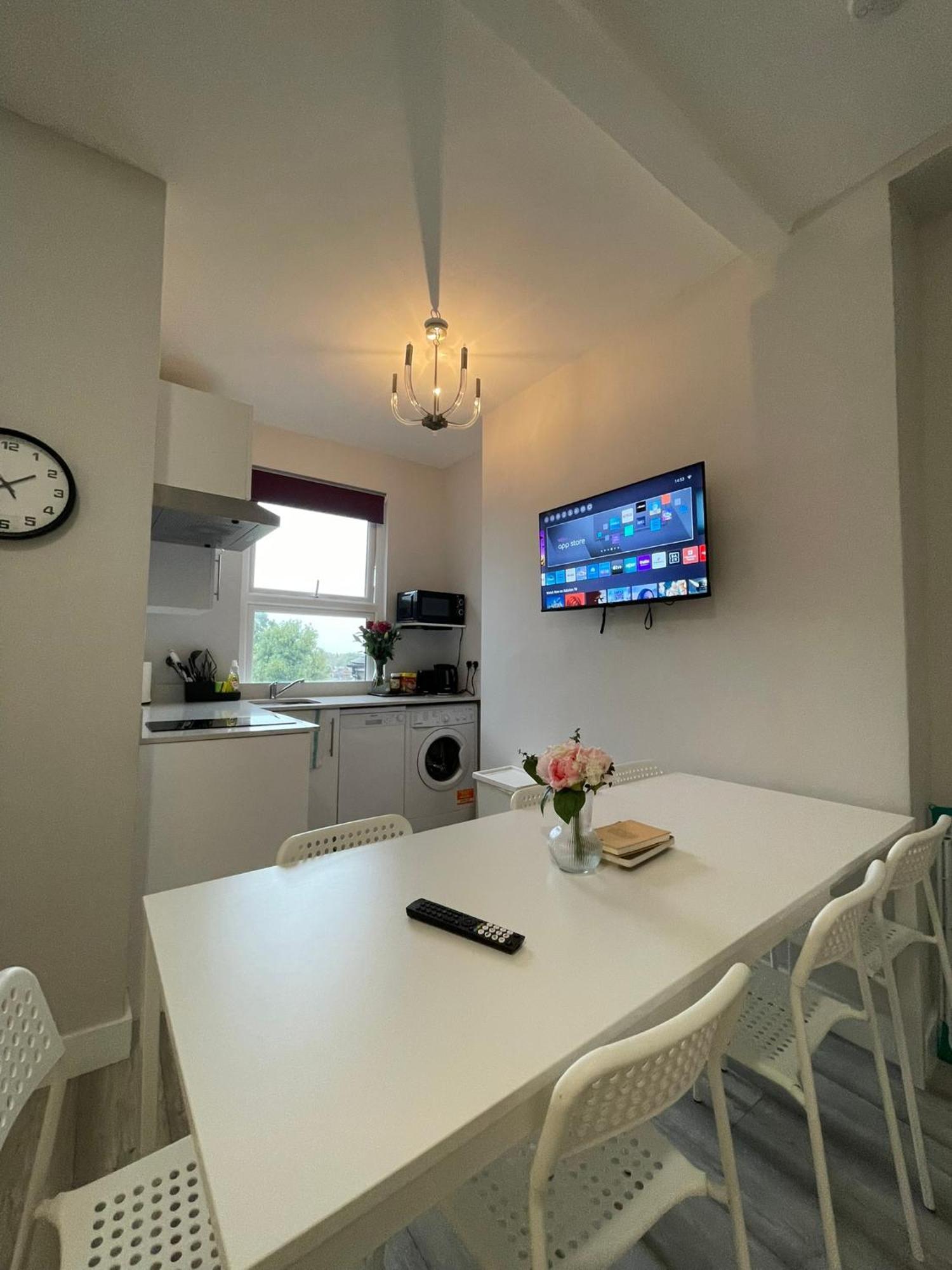 Chamberlayne Inn Londra Dış mekan fotoğraf